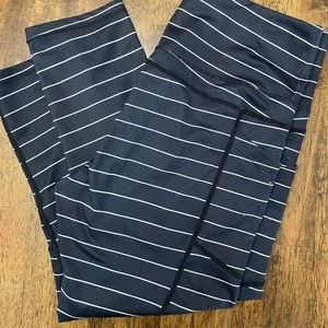 Zyia Active Black Striped HiRise Pocket Capri